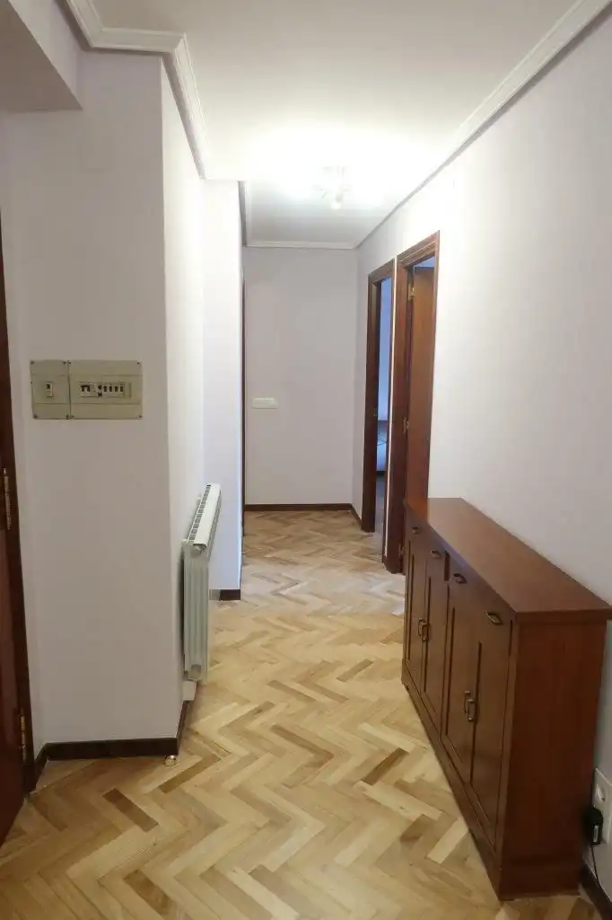Flat for rent in A Coruña Capital   with Heating and Furnished