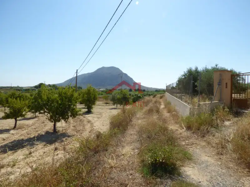 Terreno en venta en Alicante / Alacant