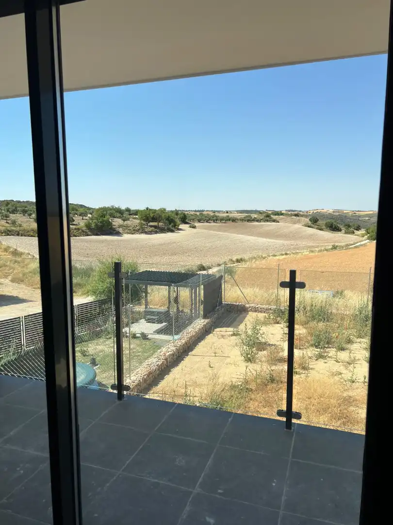 Casa adosada en venta en Villalbilla con Calefacción, Jardín privado y Terraza