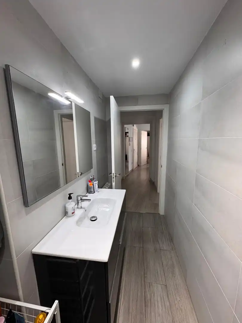 Bathroom of Flat for sale in Cubelles  with Air Conditioner and Balcony