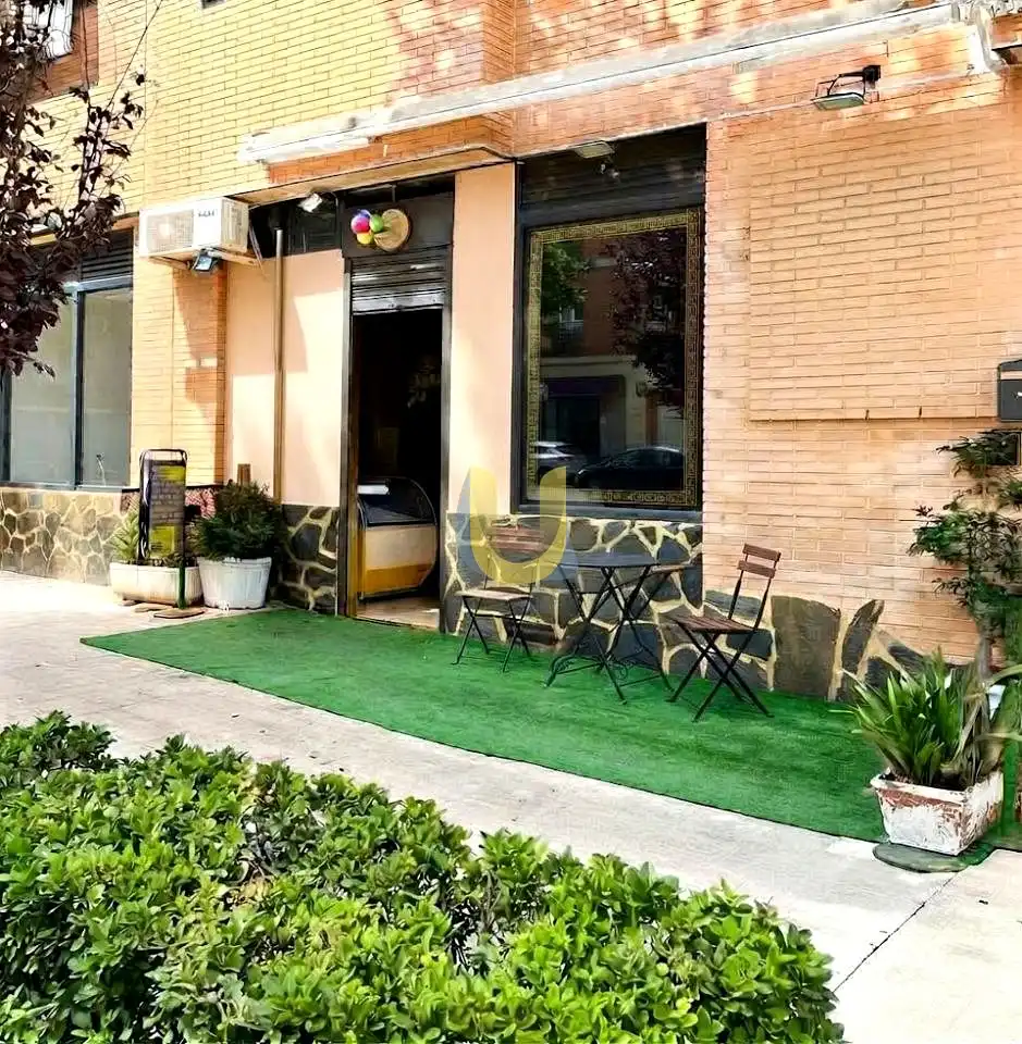 Local comercial en traspaso en Hispanoamérica - Comunidades, imagen 5