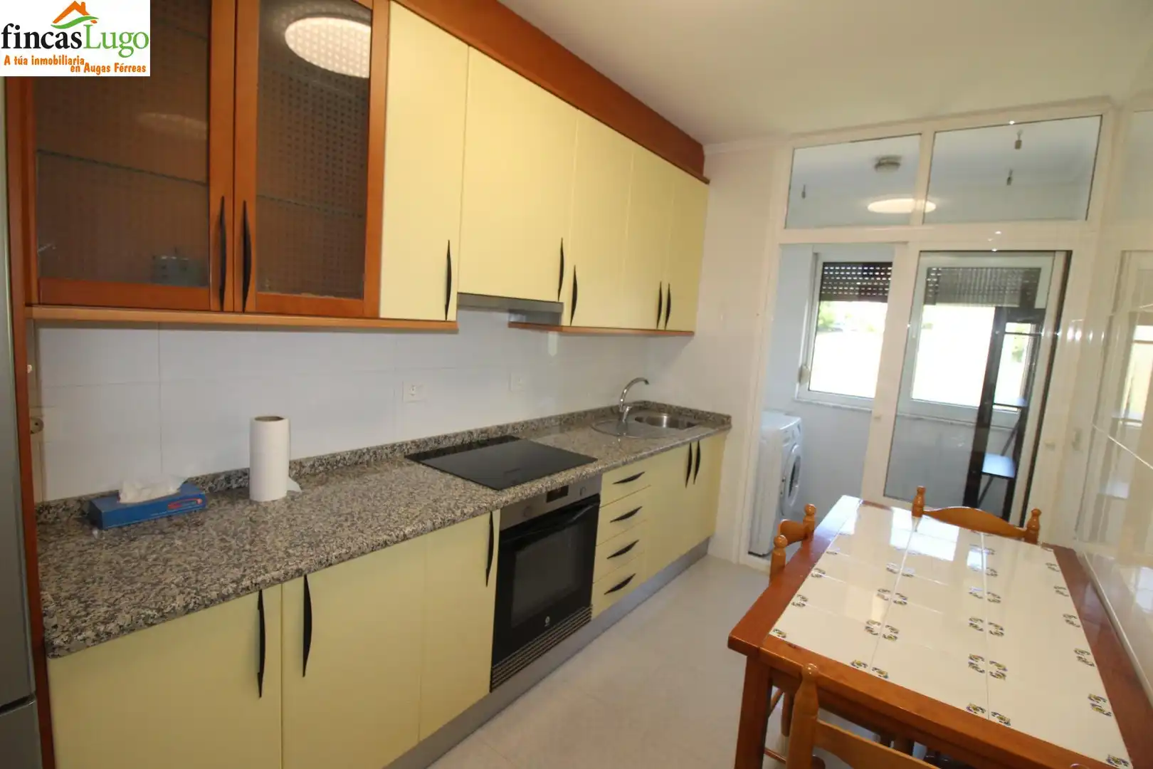 Kitchen of Flat for rent in Lugo  with Furnished
