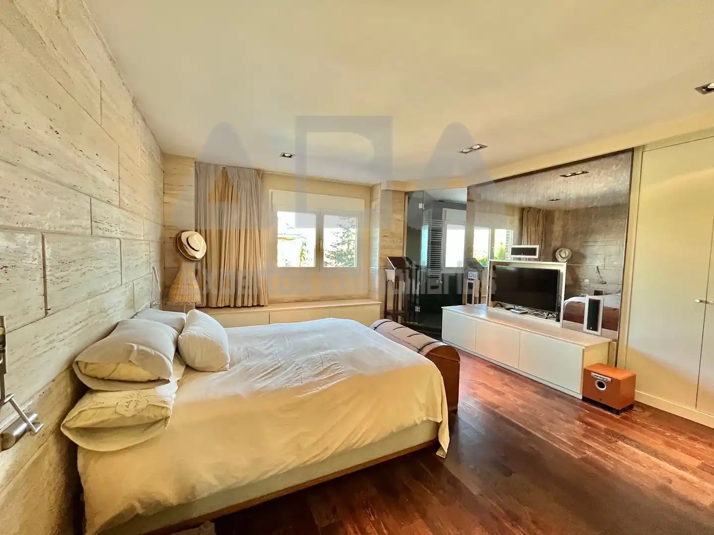 Bedroom of Houses for sale in Torrelodones  with Air Conditioner, Heating and Private garden