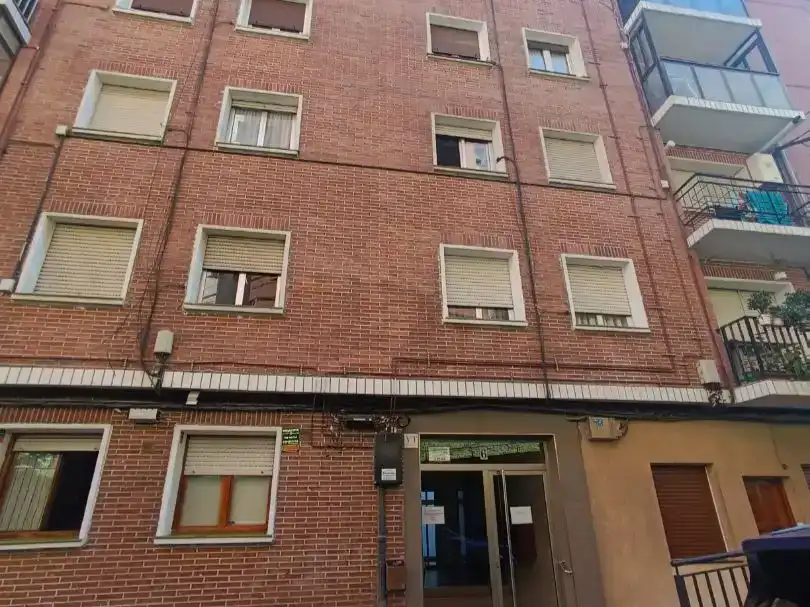 Exterior view of Duplexes for sale in Barakaldo 