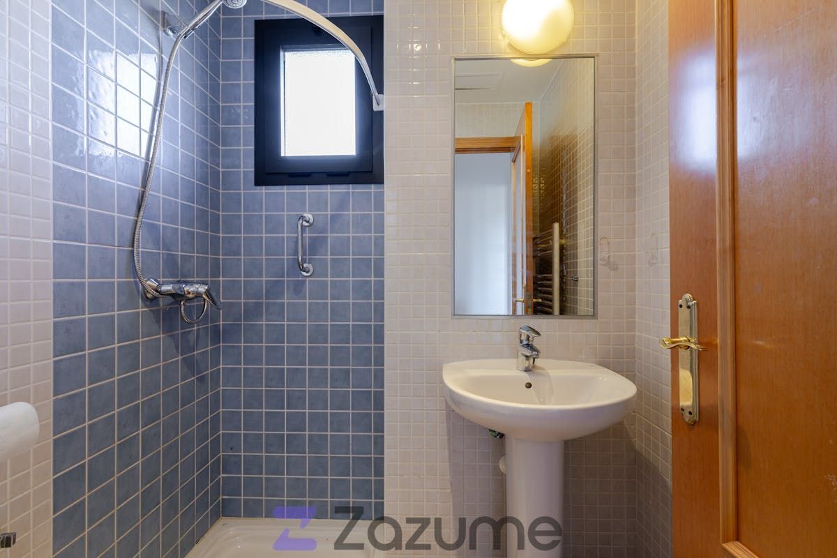 House or chalet to rent in C. Retama, El Robledal