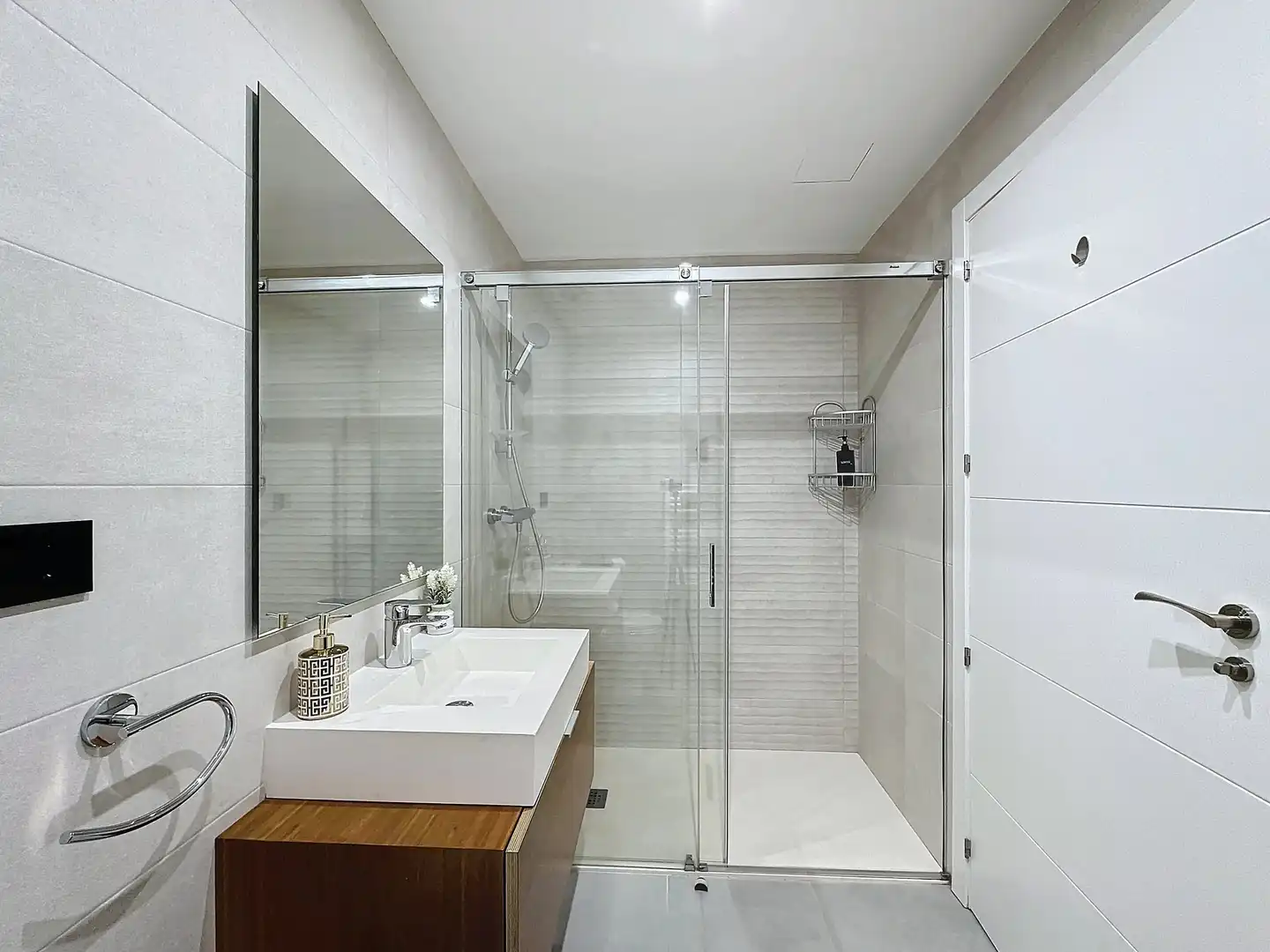 Badezimmer von Wohnung zum Verkauf in Sanxenxo mit Heizung, Terrasse und Schwimmbad