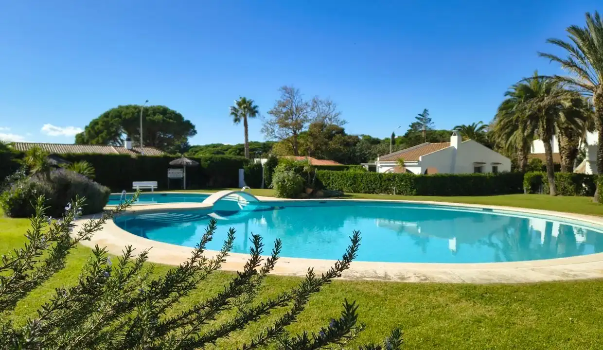 Schwimmbecken von Maisonette zum Verkauf in Pals mit Klimaanlage, Heizung und Terrasse
