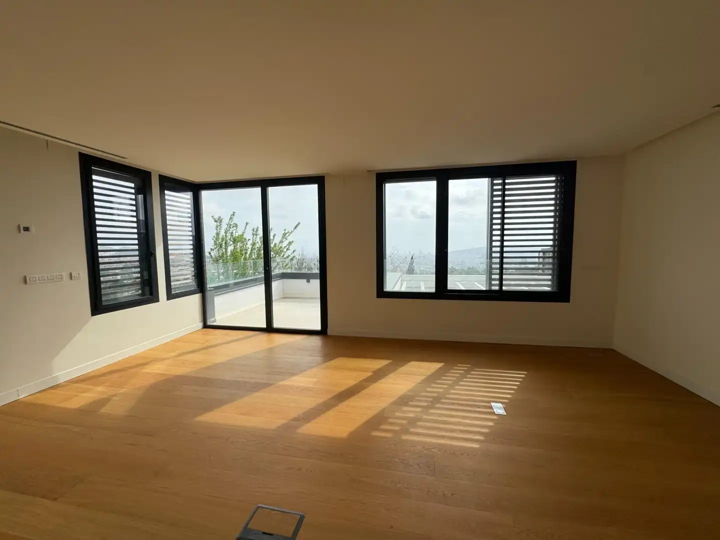 Habitación de Casa o chalet en venta en Barcelona con Aire acondicionado, Calefacción y Jardín privado