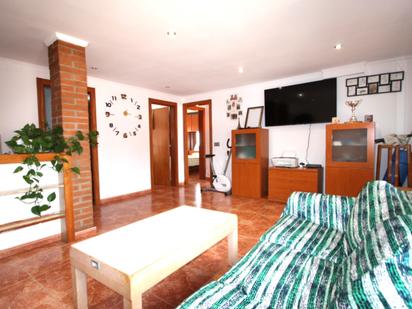 Living room of Flat for sale in Badalona  with Air Conditioner, Heating and Furnished