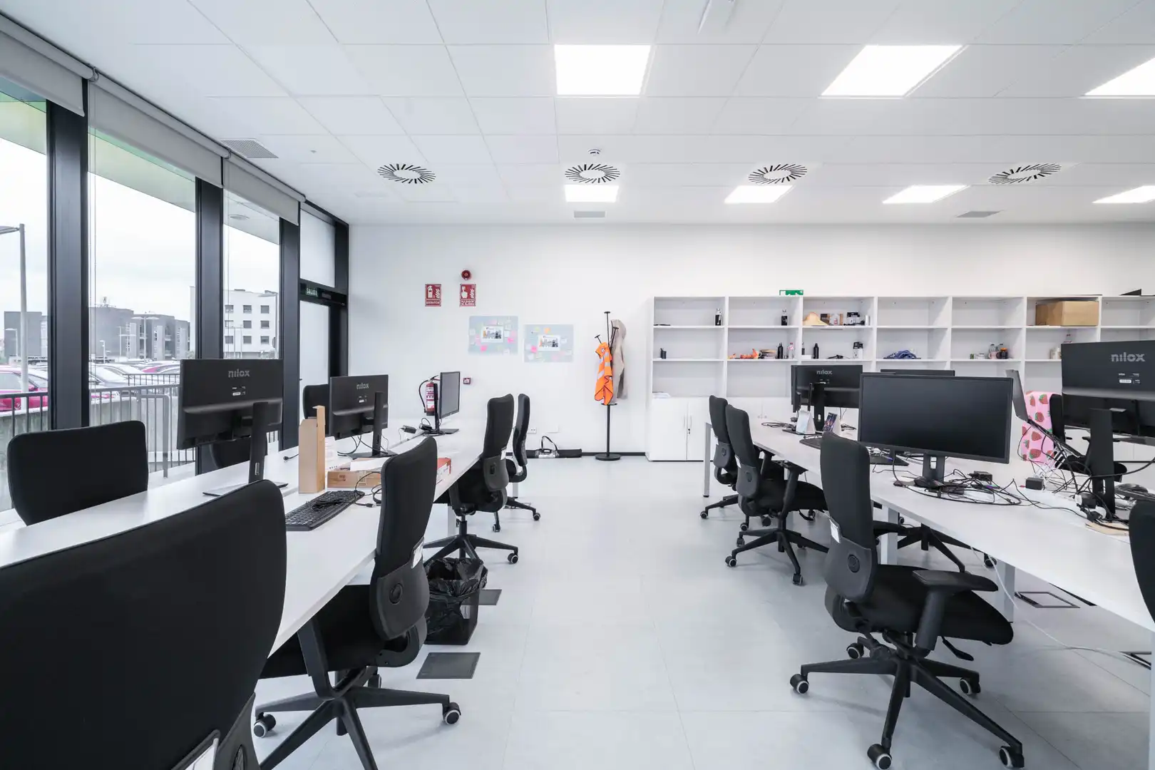 Ufficio con ascensore in vendita a Calle Albert Einstein 20, imagen 12