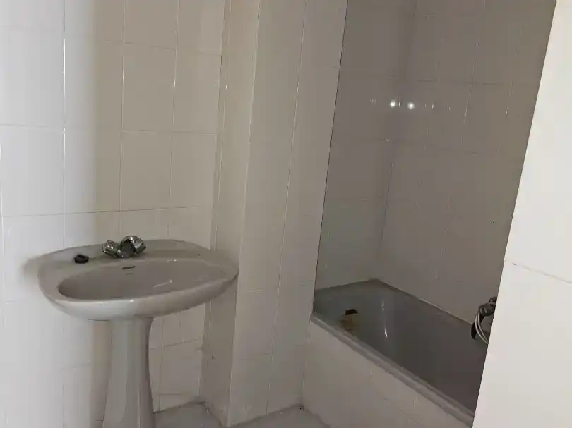 Bany de Pis en venda en Xinzo de Limia amb Balcó