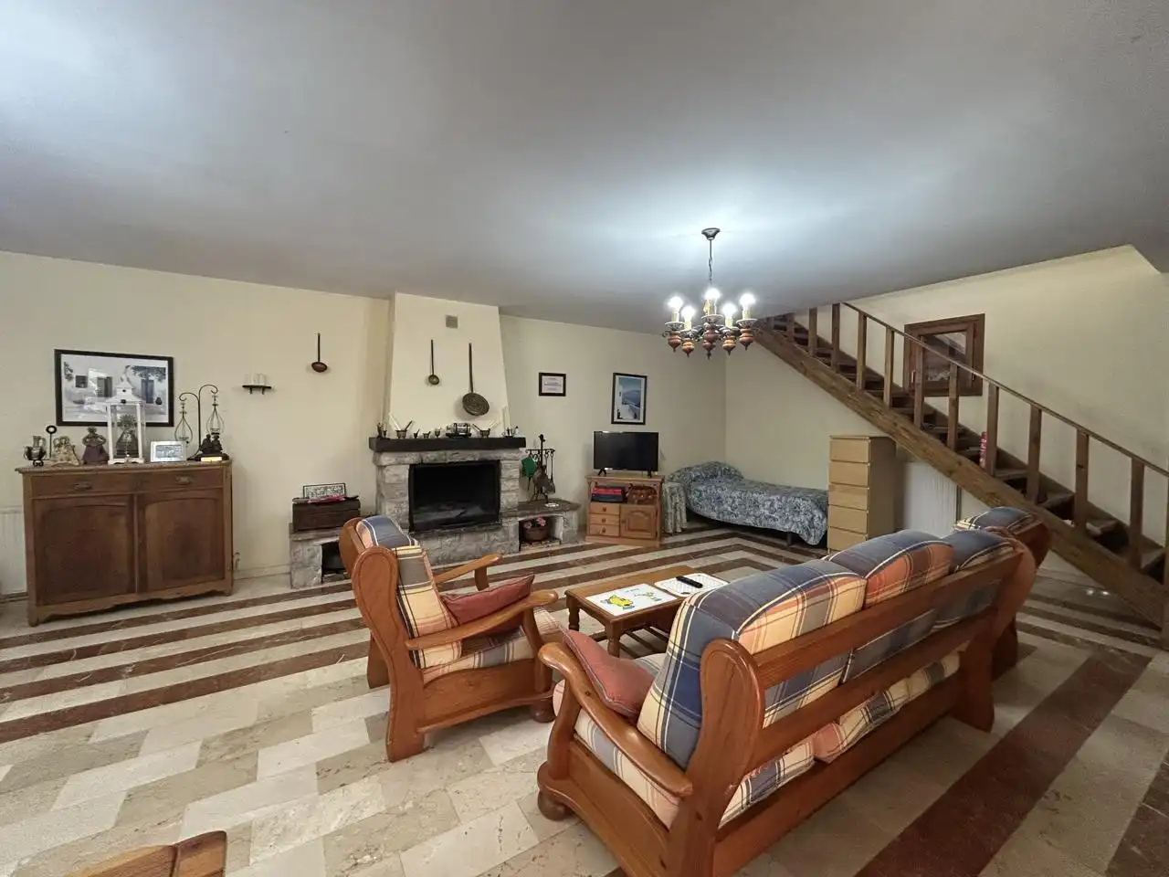 Country homes for sale in 0, Cascante