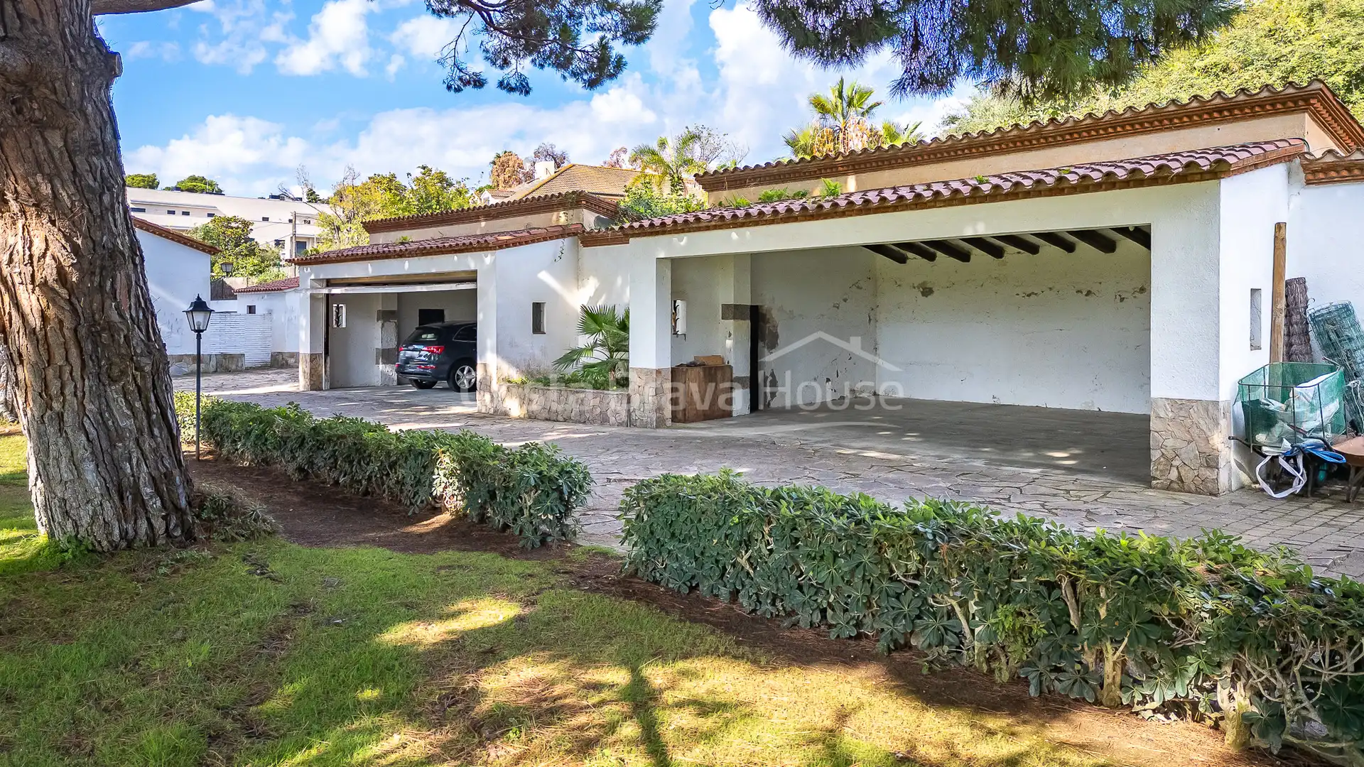 Vista exterior de Casa o xalet en venda en Sant Andreu de Llavaneres amb Calefacció, Jardí privat i Terrassa