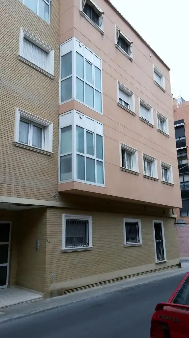 Aparcament amb ascensor en venda a Vicente Blasco Ibañez, imagen 2