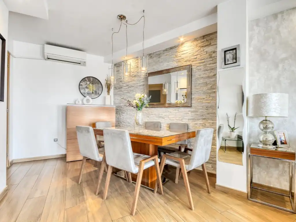 Dining room of Flat for sale in Figueres  with Air Conditioner