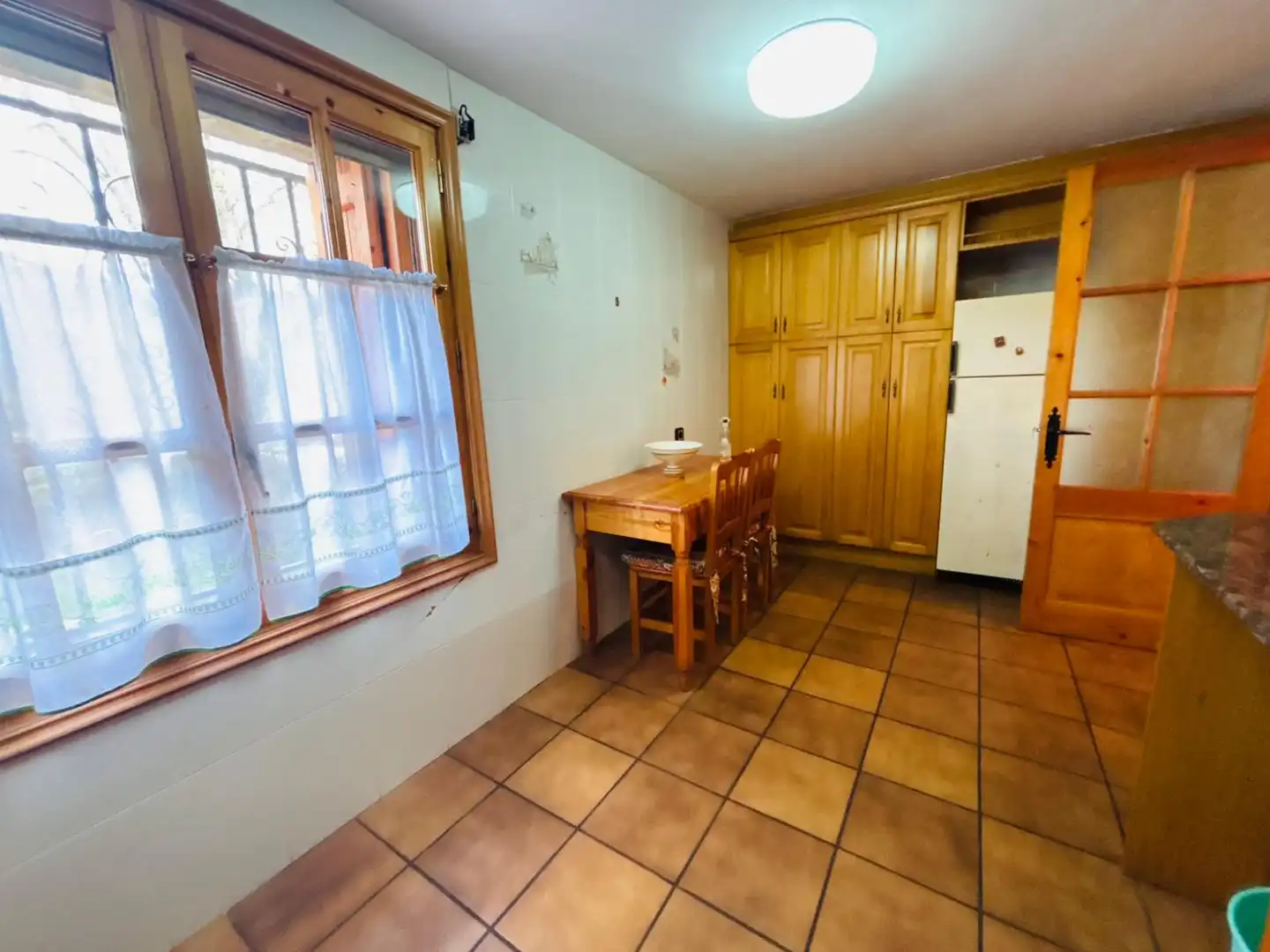 Cuina de Finca rústica en venda en Cornudella de Montsant amb Aire condicionat, Jardí privat i Moblat