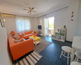 Living room of Flat to rent in Benalmádena  with Air Conditioner, Terrace and Furnished