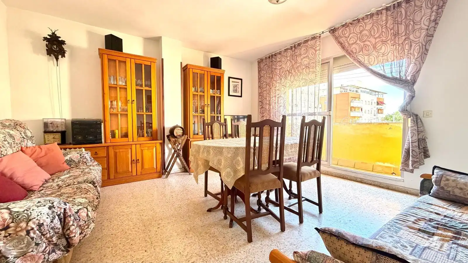 Wohnzimmer von Wohnung zum Verkauf in El Puerto de Santa María mit Klimaanlage und Terrasse