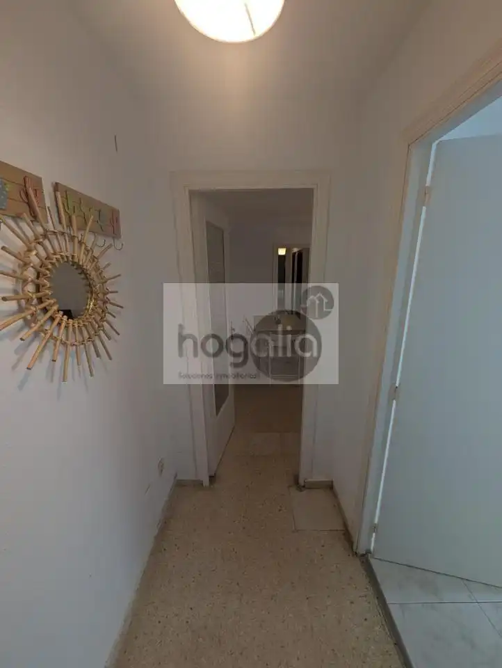 Planta baja en venta en Sevilla con Amueblado
