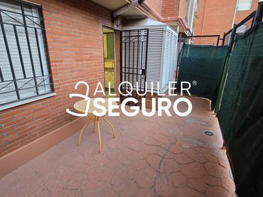Pis amb ascensor de lloguer a Agustina De Aragon