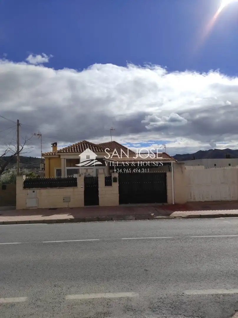 Vista exterior de Casa o chalet en venta en Hondón de los Frailes con Calefacción, Terraza y Trastero
