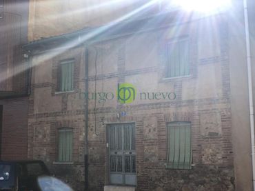 Casa en venta en Avenida La Robla