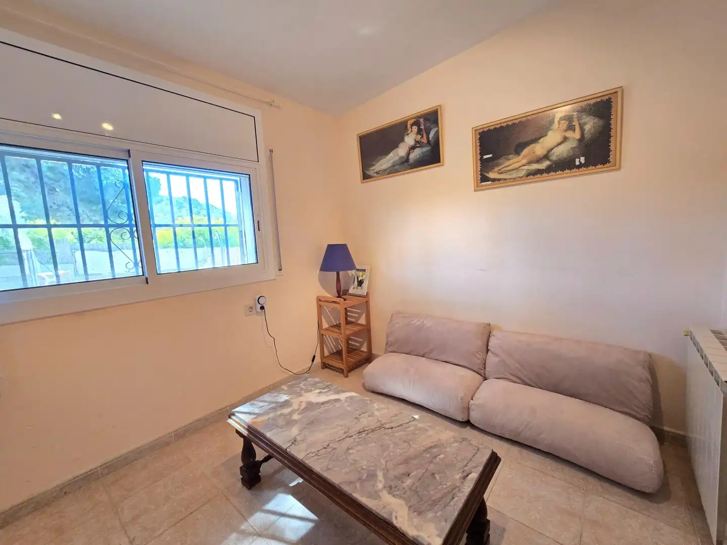 Sala de estar de Casa o chalet en venta en Canyelles con Calefacción, Jardín privado y Trastero