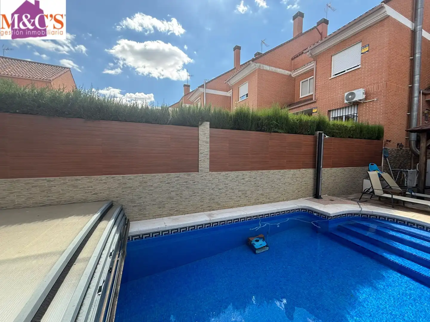 Piscina de Casa o xalet en venda en Puertollano amb Aire condicionat, Calefacció i Piscina