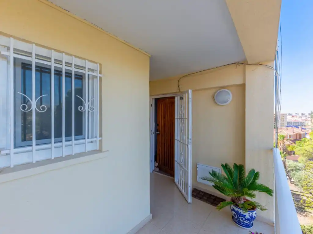 Apartments for sale in Campello Playa