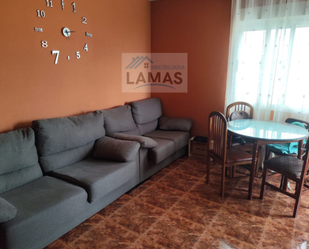 Living room of Flat for sale in Navalmoral de la Mata  with Air Conditioner and Terrace