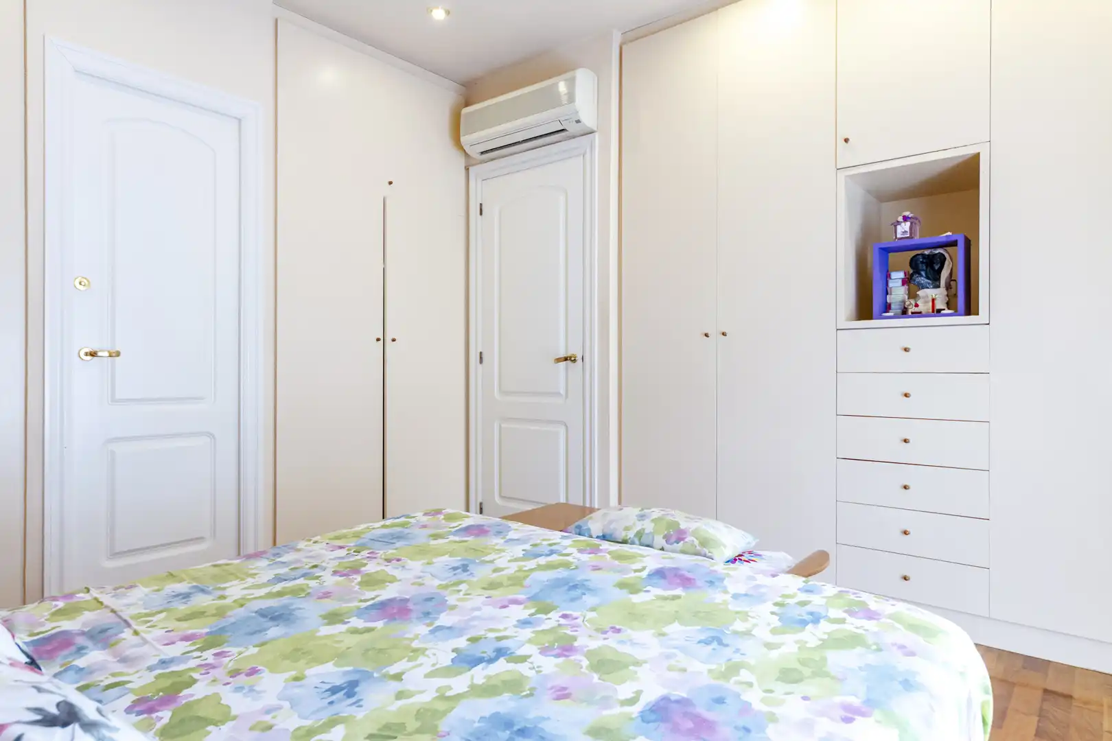 Habitación de Casa o chalet en venta en Martorell con Aire acondicionado, Calefacción y Jardín privado