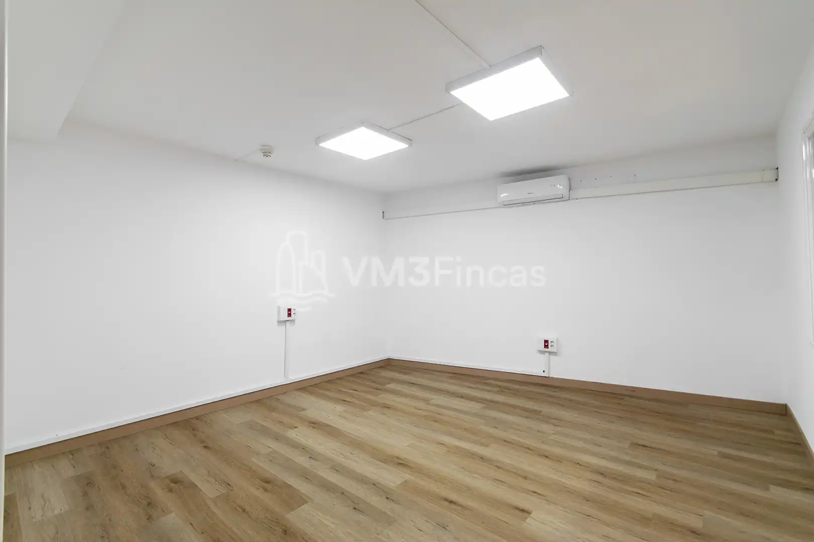 Oficina con terraza en venta en Carrer de Muntaner, imagen 54