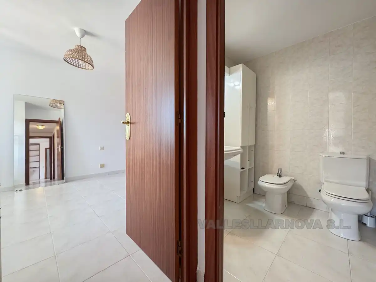 Badezimmer von Wohnung zum Verkauf in Mollet del Vallès mit Heizung und Balkon