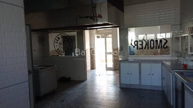 Local comercial en Venta en La Florida - Vistalegre
