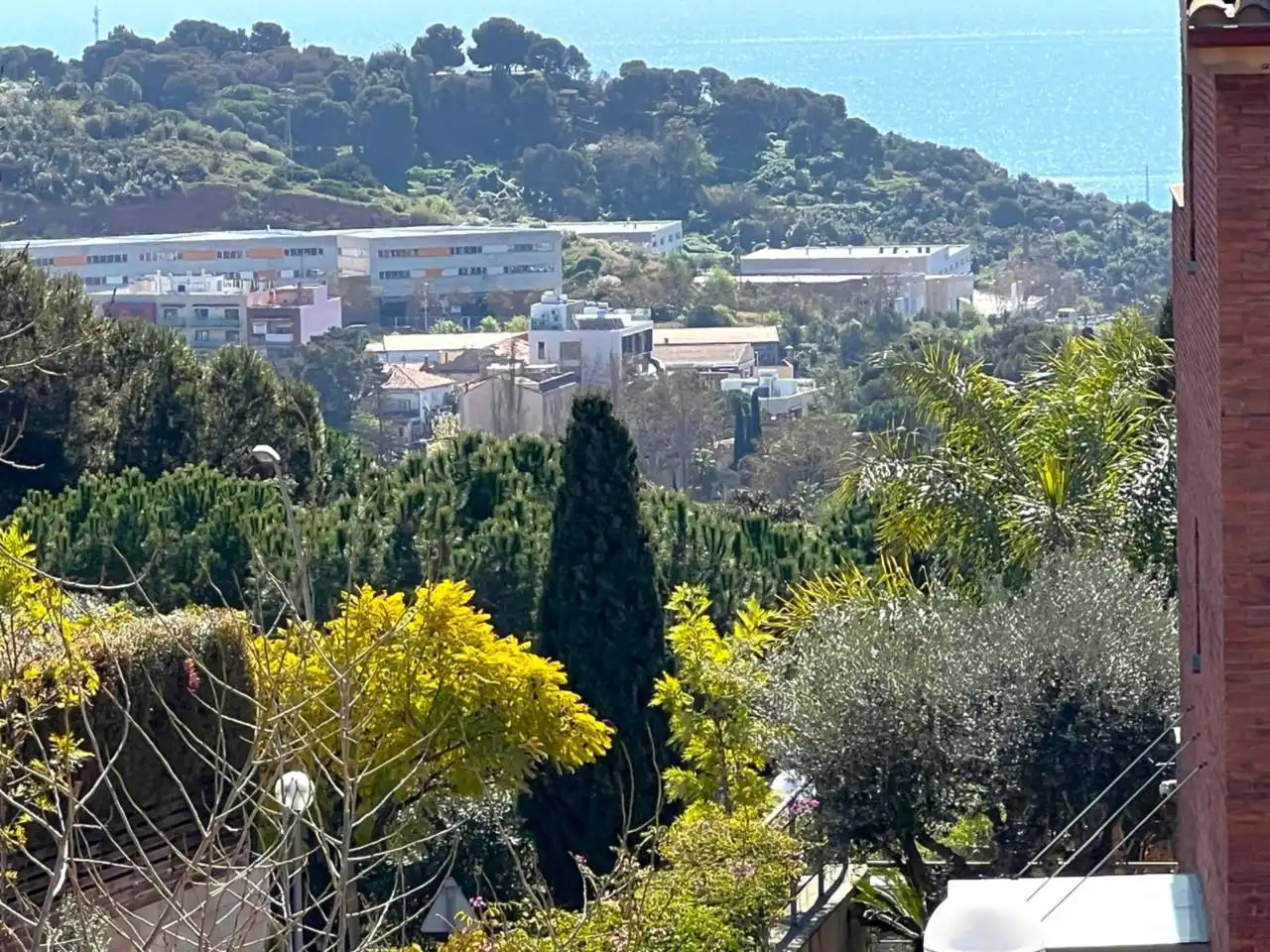Außenansicht von Residential zum Verkauf in Tiana