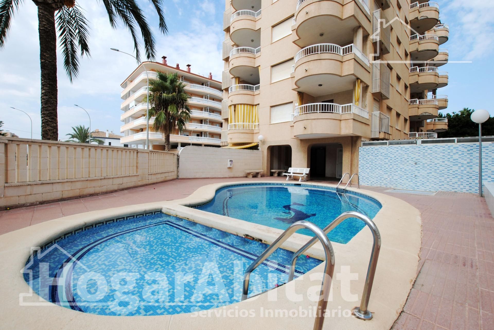 Swimming pool of Flat for sale in Daimús  with Air Conditioner, Heating and Terrace