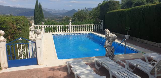 Casa-chalet en Venta en Prado del Rey