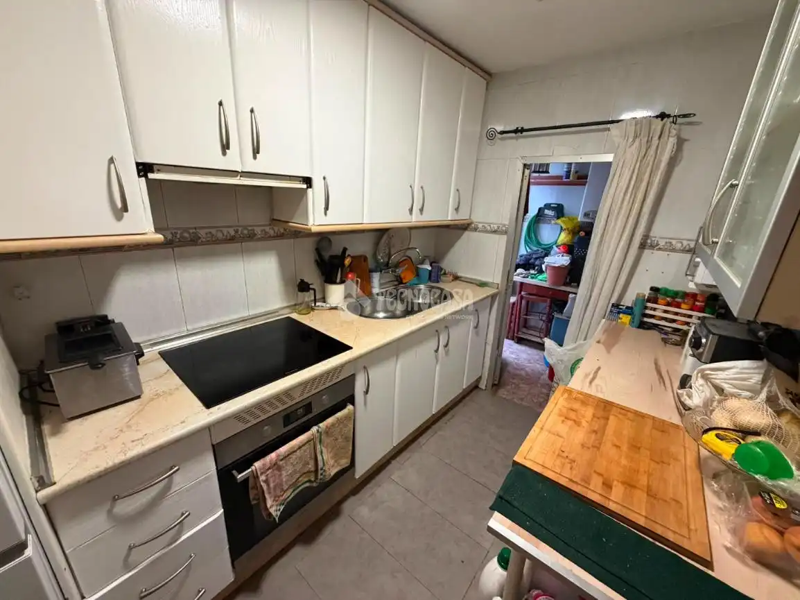Cocina de Piso en venta en Jaén con Aire acondicionado