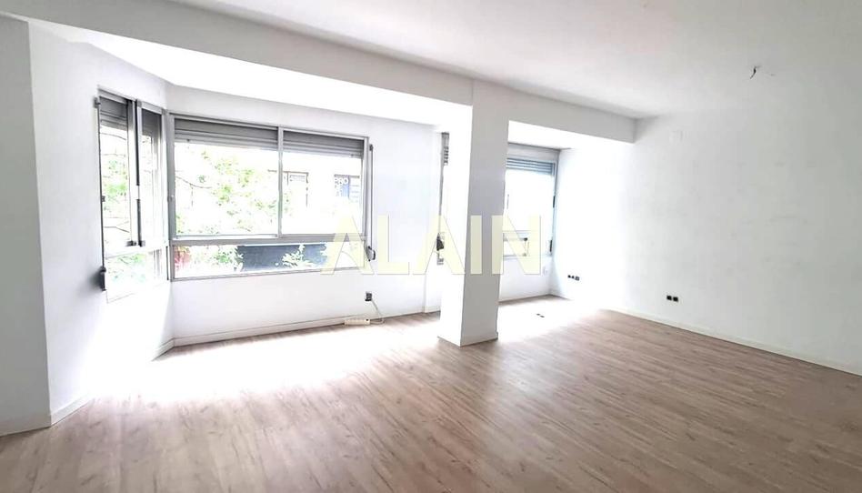 Photo 1 of Flat for sale in Calle del Almirante Cadarso, Gran Via, Valencia