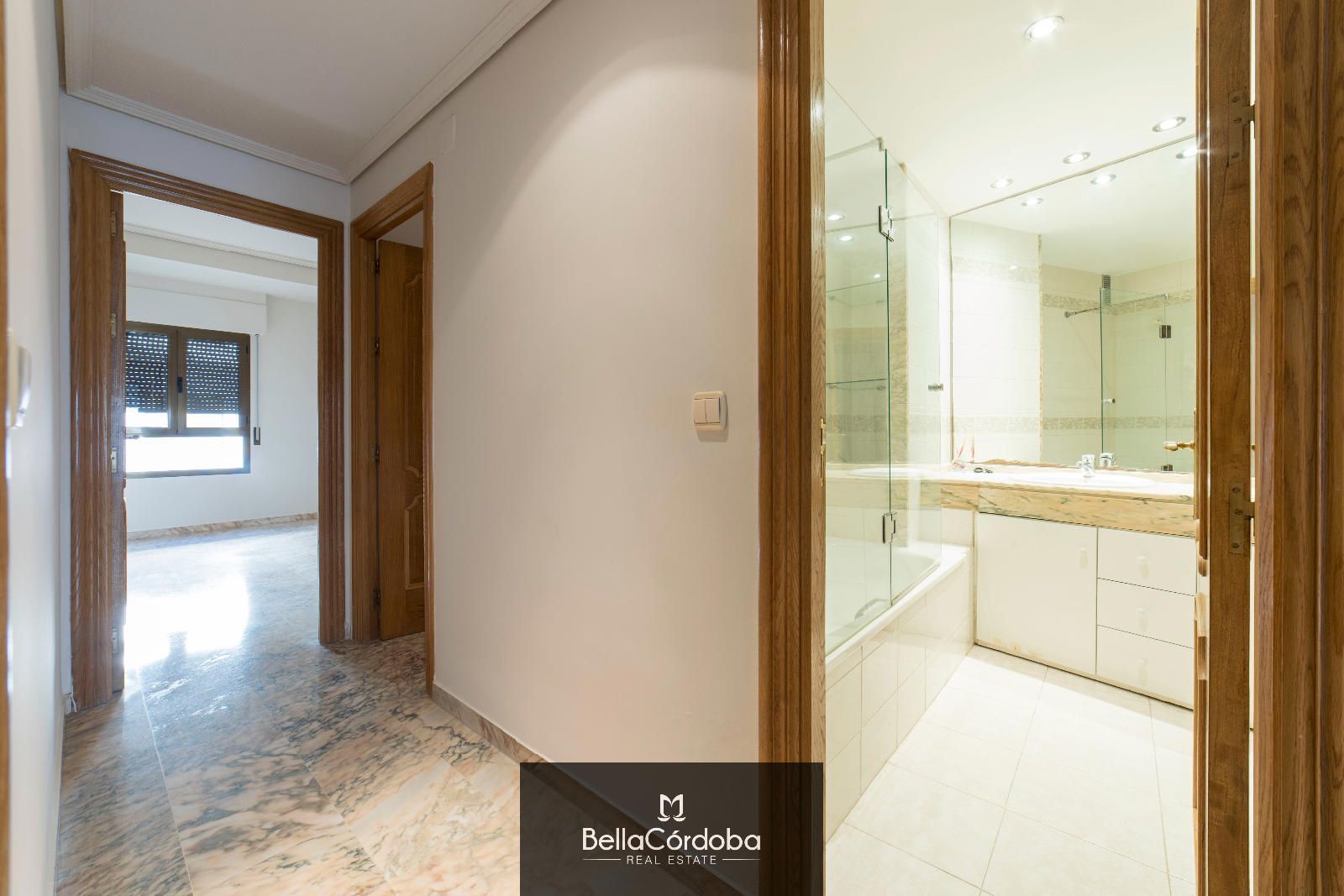 Bany de Pis en venda en  Córdoba Capital amb Aire condicionat