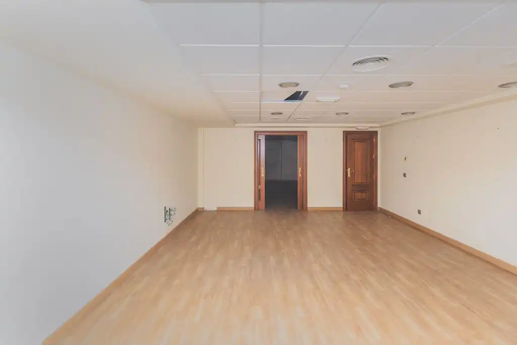 Oficina con ascensor en venta en Av. de la Estación, imagen 16