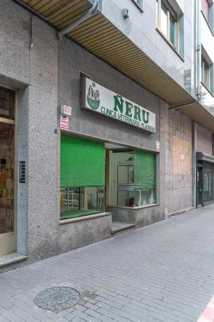 Außenansicht von Geschaftsraum zum Verkauf in Mieres (Asturias)