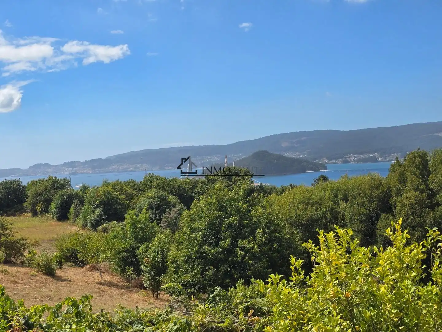 Casa o xalet en venda en Pontevedra Capital  amb Jardí privat