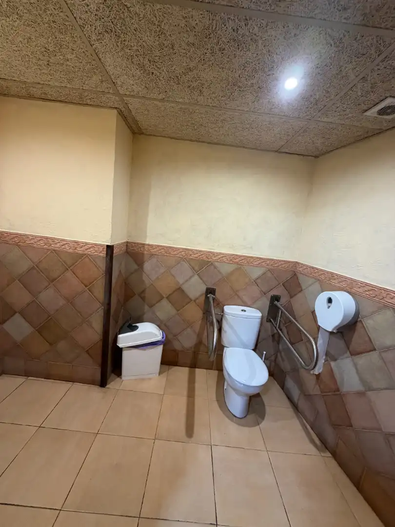 Business premises for transfer in Carrer Sant Cristòfol 19, imagen 10