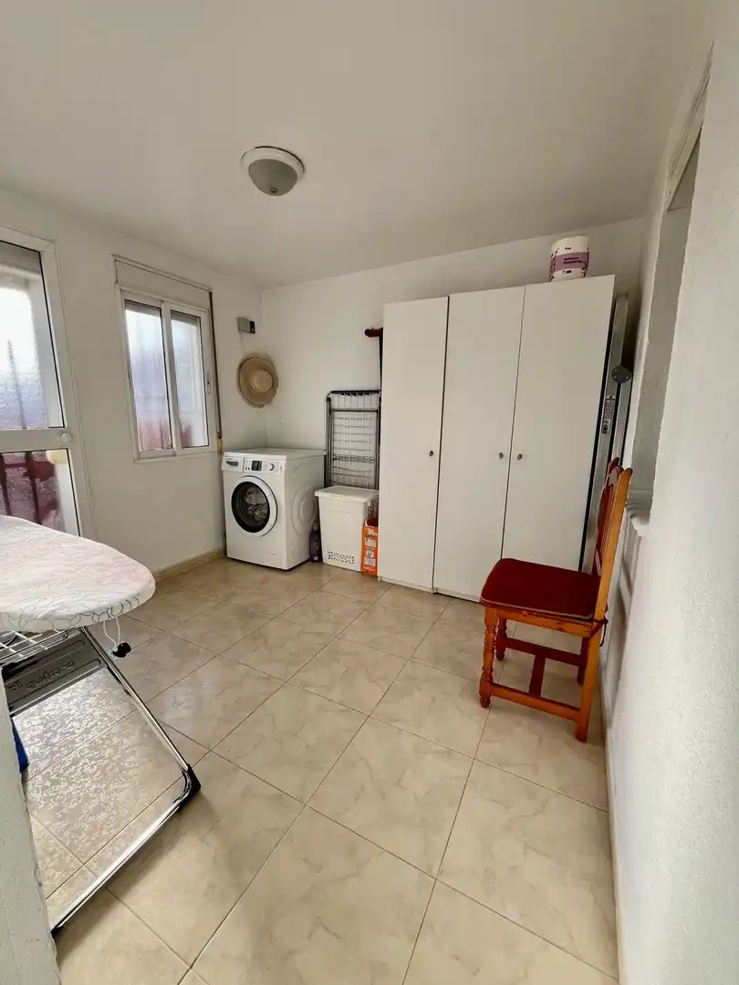 Bedroom of Houses for sale in Castilleja de la Cuesta  with Air Conditioner, Heating and Terrace