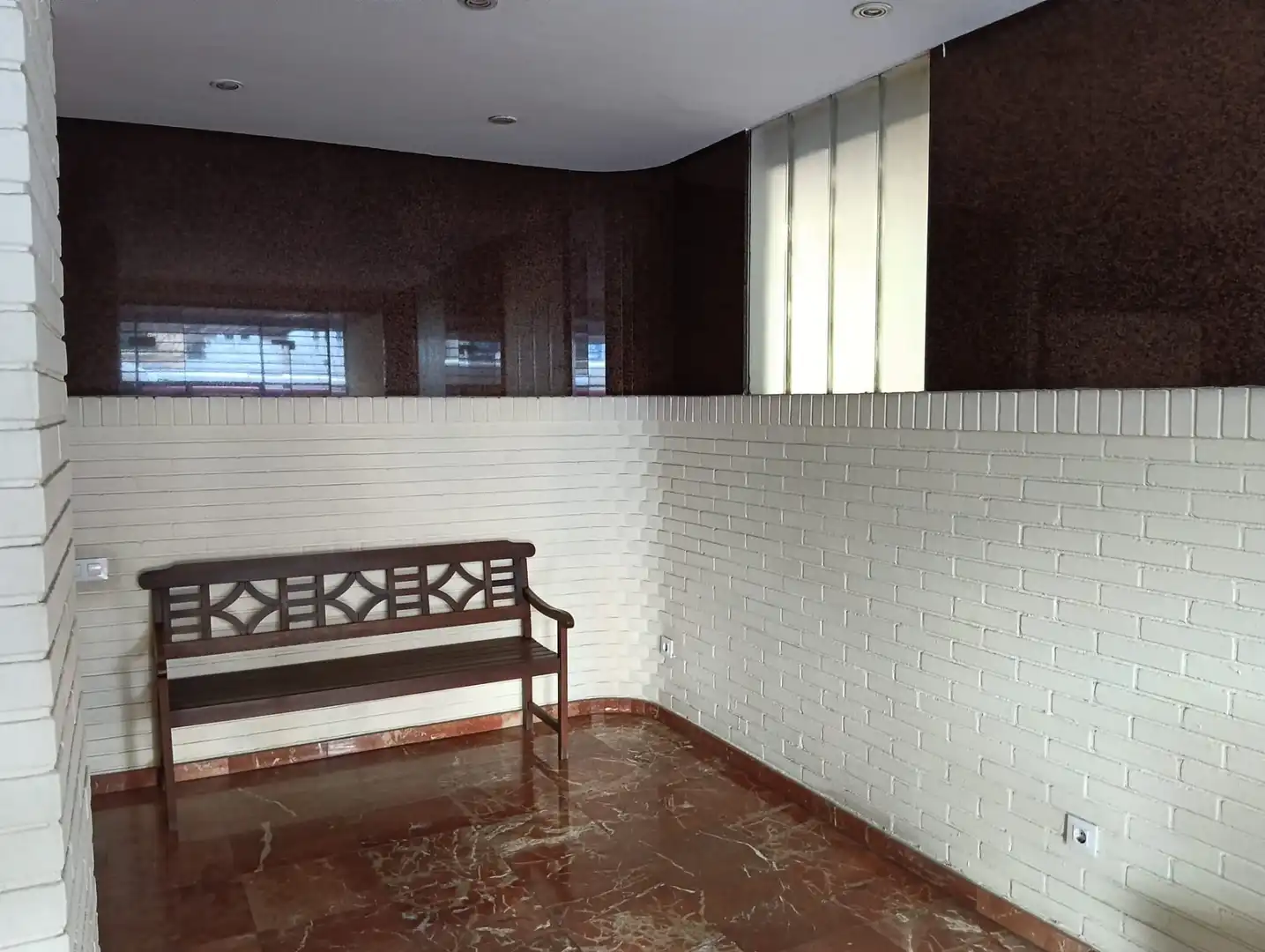 Flat for sale in Sevilla  with Air Conditioner, Terrace and Balcony