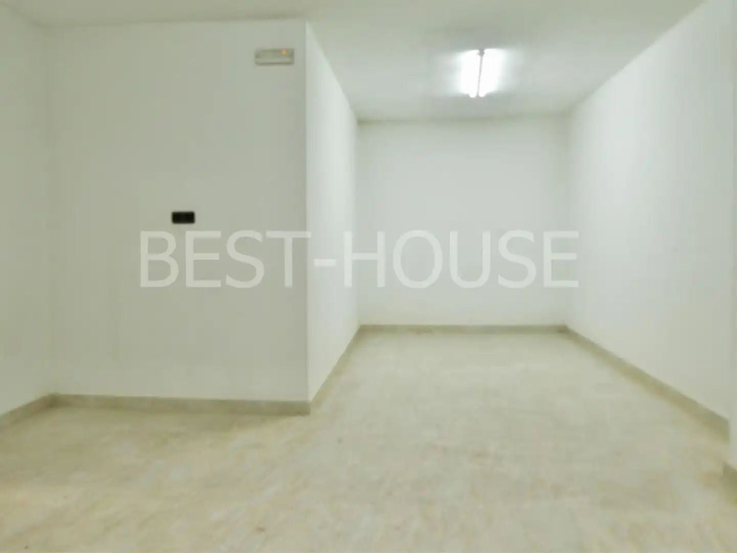 Local comercial en venda a Sur, imagen 7
