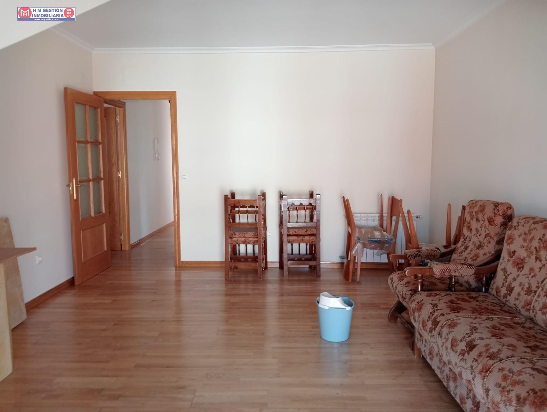 Sala de estar de Piso en venta en Alcázar de San Juan con Calefacción y Trastero