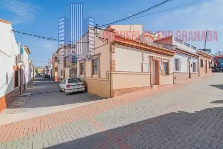 Casa o xalet en venda a LOGROÑO, La Zubia Ciudad