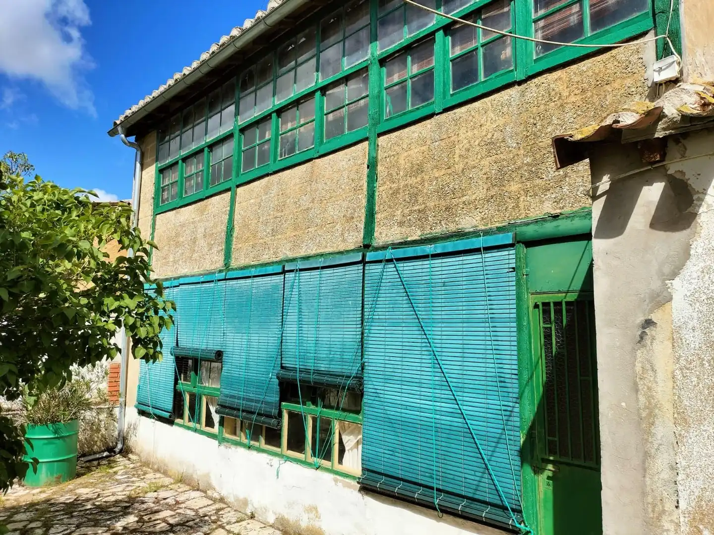 Exterior view of Houses for sale in Valle del Retortillo